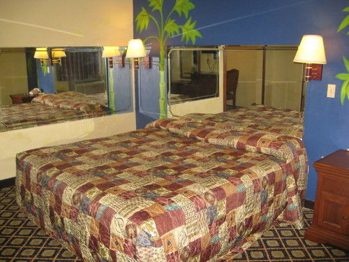 Economy Inn New Orleans Arabi Buitenkant foto